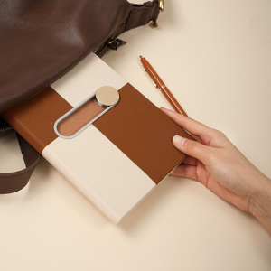 ·ÎÆä¸®¾Æ ÀÚ¼®¿©´ÝÀÌ A5 ºñÁÖ¾ó ´ÙÀ̾ ³ëÆ®